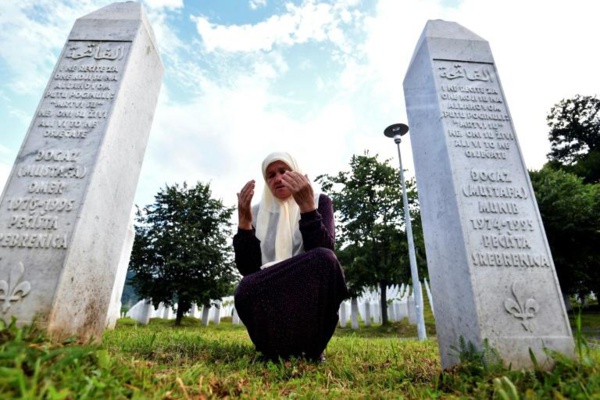 Srebrenica: les musulmans pleurent toujours leurs morts, 25 ans après Srebrenica: les musulmans pleurent toujours leurs morts, 25 ans après