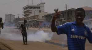 Heurts à Conakry lors de la reprise des manifestations anti-Condé