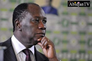 Côte d'Ivoire: vide institutionnel au sommet Côte d'Ivoire: vide institutionnel au sommet