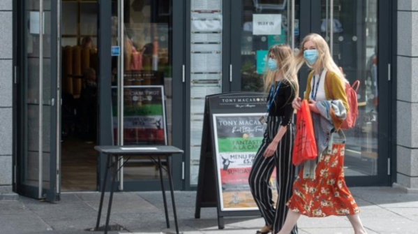 Coronavirus : l’Europe multiplie les mesures pour contrer une reprise de l’épidémie Coronavirus : l’Europe multiplie les mesures pour contrer une reprise de l’épidémie