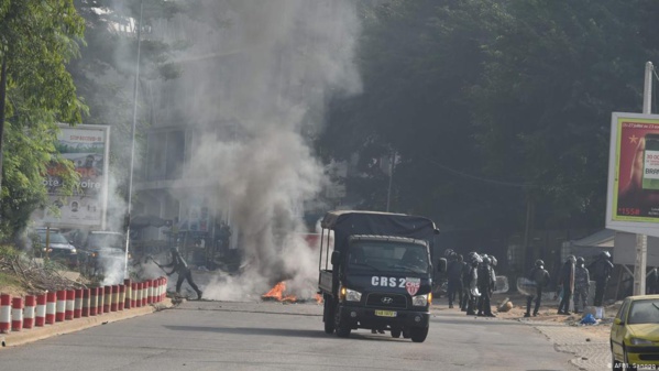 La police ivoirienne disperse les manifestations contre le troisième mandat du Président Ouattara