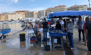 Coronavirus: Le port du masque élargi en vigueur à Paris et Marseille Coronavirus: Le port du masque élargi en vigueur à Paris et Marseille