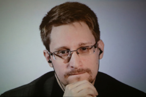 Donald Trump réfléchit à une éventuelle grâce de Snowden Donald Trump réfléchit à une éventuelle grâce de Snowden