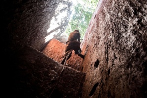 Mine effondrée en RDC: les premiers corps ramenés à la surface Mine effondrée en RDC: les premiers corps ramenés à la surface