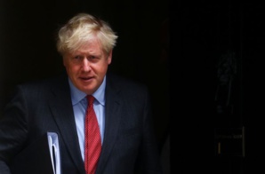 Coronavirus: Boris Johnson annonce six mois de restrictions Coronavirus: Boris Johnson annonce six mois de restrictions