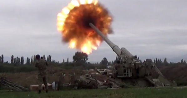 Arménie/Azerbaïdjan : des combats féroces se poursuivent au Haut-Karabakh Arménie/Azerbaïdjan : des combats féroces se poursuivent au Haut-Karabakh