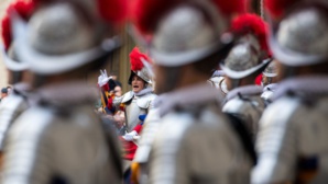 Vatican : 38 nouveaux gardes du pape assermentés Vatican : 38 nouveaux gardes du pape assermentés