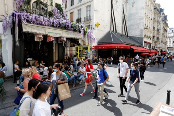 Coronavirus : Paris et la petite couronne basculent en zone d'alerte maximale Coronavirus : Paris et la petite couronne basculent en zone d'alerte maximale