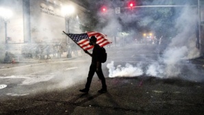 Présidentielle américaine : la campagne de Trump et Biden dans les États-clés se tend