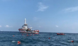 Crise migratoire : l’Open Arms transborde 255 migrants en Sicile, ainsi que cinq corps Crise migratoire : l’Open Arms transborde 255 migrants en Sicile, ainsi que cinq corps