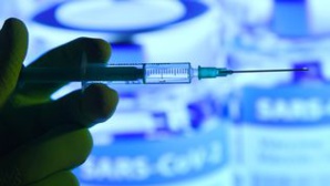 Vaccin contre la COVID-19 : un possible retour à la normale dans un an, avance le DG de BioNTech Vaccin contre la COVID-19 : un possible retour à la normale dans un an, avance le DG de BioNTech