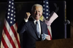 Joe Biden dénonce l’«incroyable irresponsabilité» de Donald Trump
