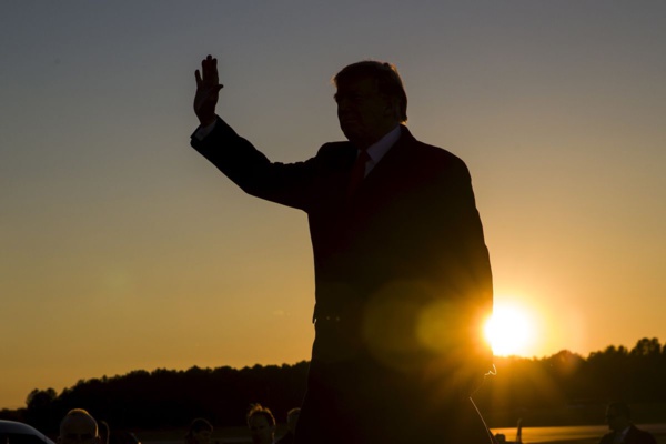 Présidentielle américaine: Donald Trump s’entête, mais l’étau se resserre Présidentielle américaine: Donald Trump s’entête, mais l’étau se resserre