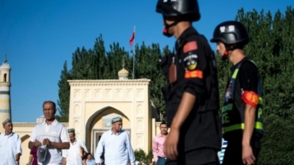 Un logiciel repère les comportements suspects chez les Ouïghours, révèle HRW