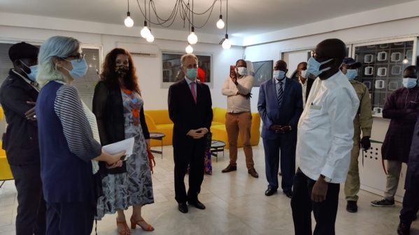 « Cent ans après sa naissance, Federico Fellini rapproche l’Italie du Sénégal » (communiqué) « Cent ans après sa naissance, Federico Fellini rapproche l’Italie du Sénégal » (communiqué)