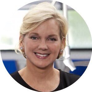 Secrétaire à l’Énergie : Jennifer Granholm, férue d’automobile et adepte des technologies propres