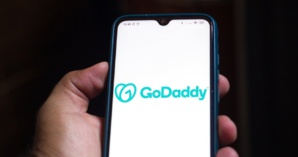 États-Unis : GoDaddy, leader mondial du nom de domaine sur internet, piège ses employés via un faux bonus de Noël