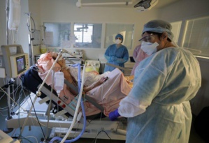 Plus de 26.000 nouveaux cas recensés en 24h en France