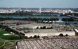 États-Unis : 10 anciens chefs du Pentagone appellent à une transition pacifique