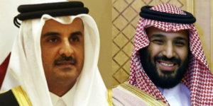 L'émir du Qatar (g) et le prince héritier d'Arabie saoudite