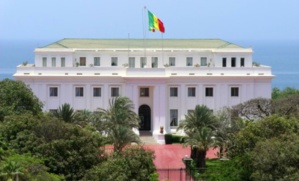 « À propos des mercenaires et dames de compagnie du chef de clan Macky Sall » (Opinion d’un citoyen sénégalais de la Diaspora). « À propos des mercenaires et dames de compagnie du chef de clan Macky Sall » (Opinion d’un citoyen sénégalais de la Diaspora).