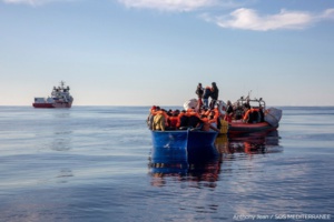 L’Ocean Viking repêche 149 nouveaux migrants au large de la Libye