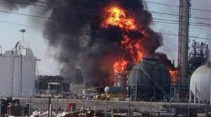 Tunisie : Six personnes tuées dans l’explosion d’une citerne d’asphalte Tunisie : Six personnes tuées dans l’explosion d’une citerne d’asphalte