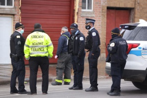 Au moins deux morts et 13 blessés dans une fusillade à Chicago Au moins deux morts et 13 blessés dans une fusillade à Chicago