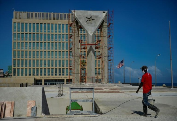 À Cuba, un gigantesque drapeau en béton défie l’ambassade américaine À Cuba, un gigantesque drapeau en béton défie l’ambassade américaine