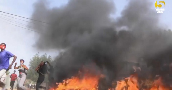 TCHAD : Au moins 5 morts dans des manifestations contre la junte, 9 selon une ONG locale TCHAD : Au moins 5 morts dans des manifestations contre la junte, 9 selon une ONG locale