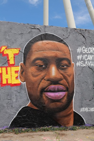 Meurtre de George Floyd : De nouvelles inculpations visent quatre policiers américains Meurtre de George Floyd : De nouvelles inculpations visent quatre policiers américains