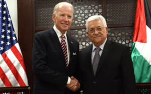 Joe Biden et Mahmoud Abass (photo d'archives)