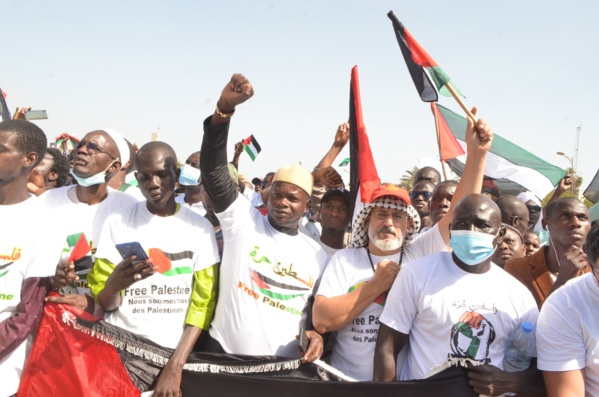 DAKAR : Une grande mobilisation de soutien au peuple palestinien, la complaisance du Sénégal à l’égard d’Israël dénoncée DAKAR : Une grande mobilisation de soutien au peuple palestinien, la complaisance du Sénégal à l’égard d’Israël dénoncée