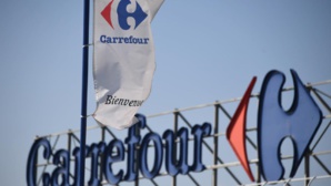 Carrefour porte plainte après des injures racistes contre une caissière
