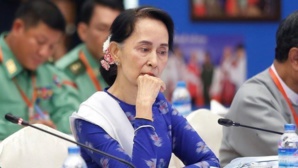 BIRMANIE : Aung San Suu Kyi inculpée pour corruption BIRMANIE : Aung San Suu Kyi inculpée pour corruption