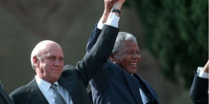 Nelson Mandela et Frederik De Klerk
