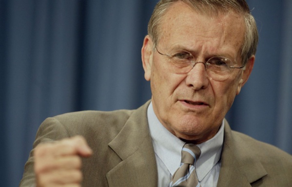 Donald Rumsfeld, ancien faucon et chef du Pentagone sous G.W. Bush, est mort