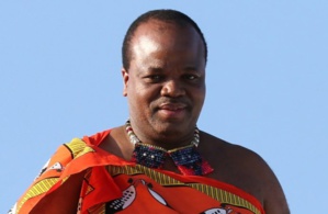 Le roi d'Eswatini. Le roi d'Eswatini.