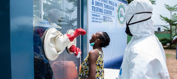 COVID-19 : l'épidémie rebondit en Afrique, 6 millions de cas recensés COVID-19 : l'épidémie rebondit en Afrique, 6 millions de cas recensés