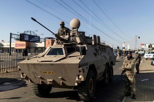 Afrique du Sud : le bilan monte à 117 morts, les militaires se déploient