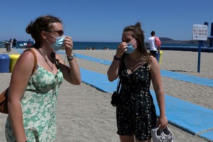 France : Le pass fait tomber les masques, les contaminations explosent France : Le pass fait tomber les masques, les contaminations explosent