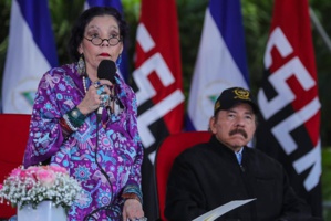 Le président Daniel Ortega et son épouse Rosario Murillo