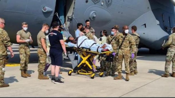 Une Afghane accouche dans un avion américain durant son évacuation Une Afghane accouche dans un avion américain durant son évacuation