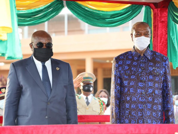 Nana Akufo-Addo, président en exercice de la Cedeao, ici avec Alpha Condé Nana Akufo-Addo, président en exercice de la Cedeao, ici avec Alpha Condé