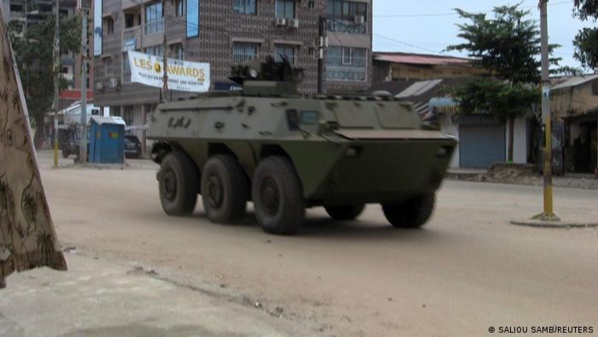 Guinée : les putschistes instaurent un couvre-feu et rassurent sur l’état de santé de Condé Guinée : les putschistes instaurent un couvre-feu et rassurent sur l’état de santé de Condé