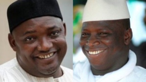 L'actuel président Adama Barrow (g) et son prédécesseur Yahya Jammeh. L'actuel président Adama Barrow (g) et son prédécesseur Yahya Jammeh.