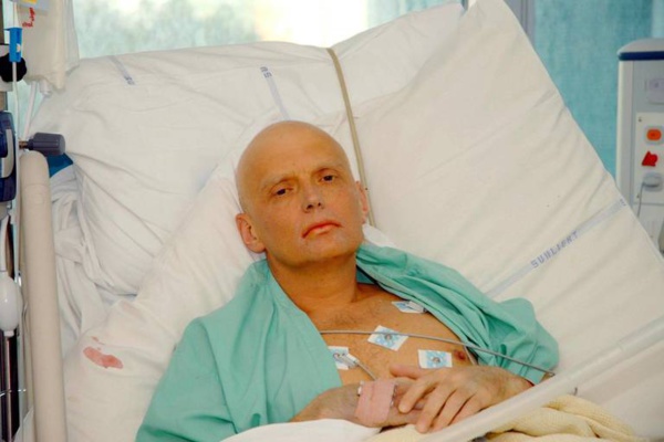 Alexandre Litvinenko, décédé le 23 novembre 2006 par empoisonnement Alexandre Litvinenko, décédé le 23 novembre 2006 par empoisonnement