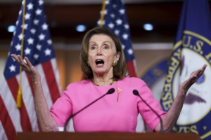 Vote crucial sur les infrastructures: la cheffe des démocrates américains confiante Vote crucial sur les infrastructures: la cheffe des démocrates américains confiante