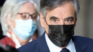 France - Soupçons d’emplois fictifs: un an de prison ferme requis en appel contre François Fillon France - Soupçons d’emplois fictifs: un an de prison ferme requis en appel contre François Fillon