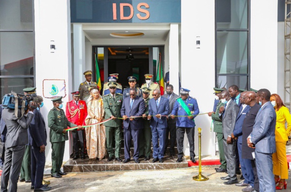 L’Institut de défense du Sénégal inauguré au camp Idrissa-Fall (ex-Leclerc) L’Institut de défense du Sénégal inauguré au camp Idrissa-Fall (ex-Leclerc)